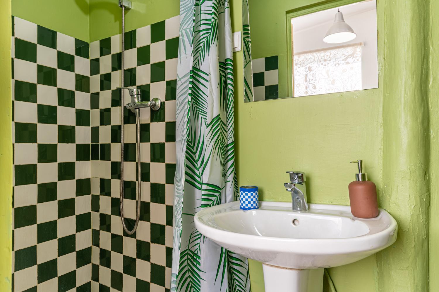 Spacious Apartment With Terrace At Graca Lisboa Ngoại thất bức ảnh